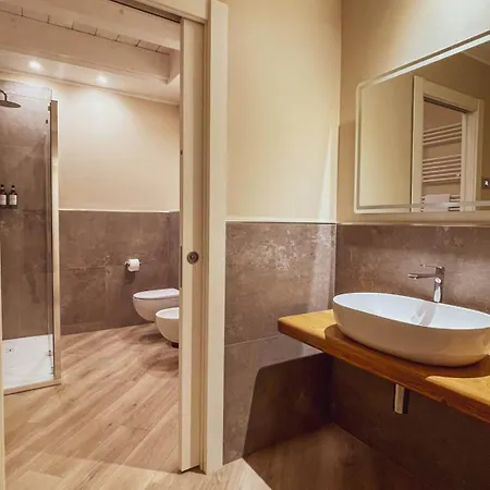 Oda ve Kahvaltı Gio' House Fossano